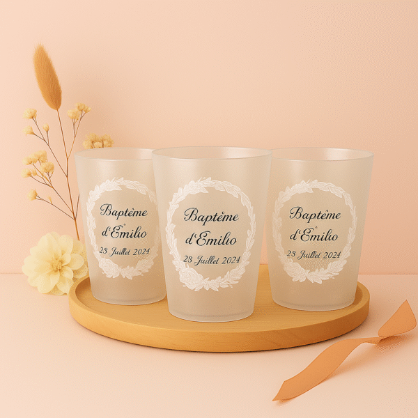 Gobelets anniversaire baptême mariage cadre blanc fleurs